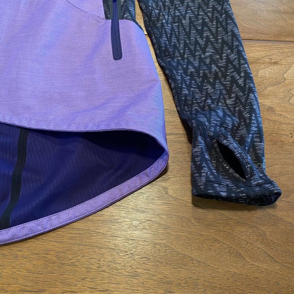 The North Face Women's Dyvinity Running Jacket in Purple B1031 Size S Hooded - Picture 3 of 16